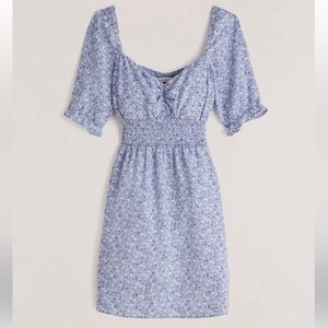 Abercrombie & Fitch Floral Puff Sleeve Dress